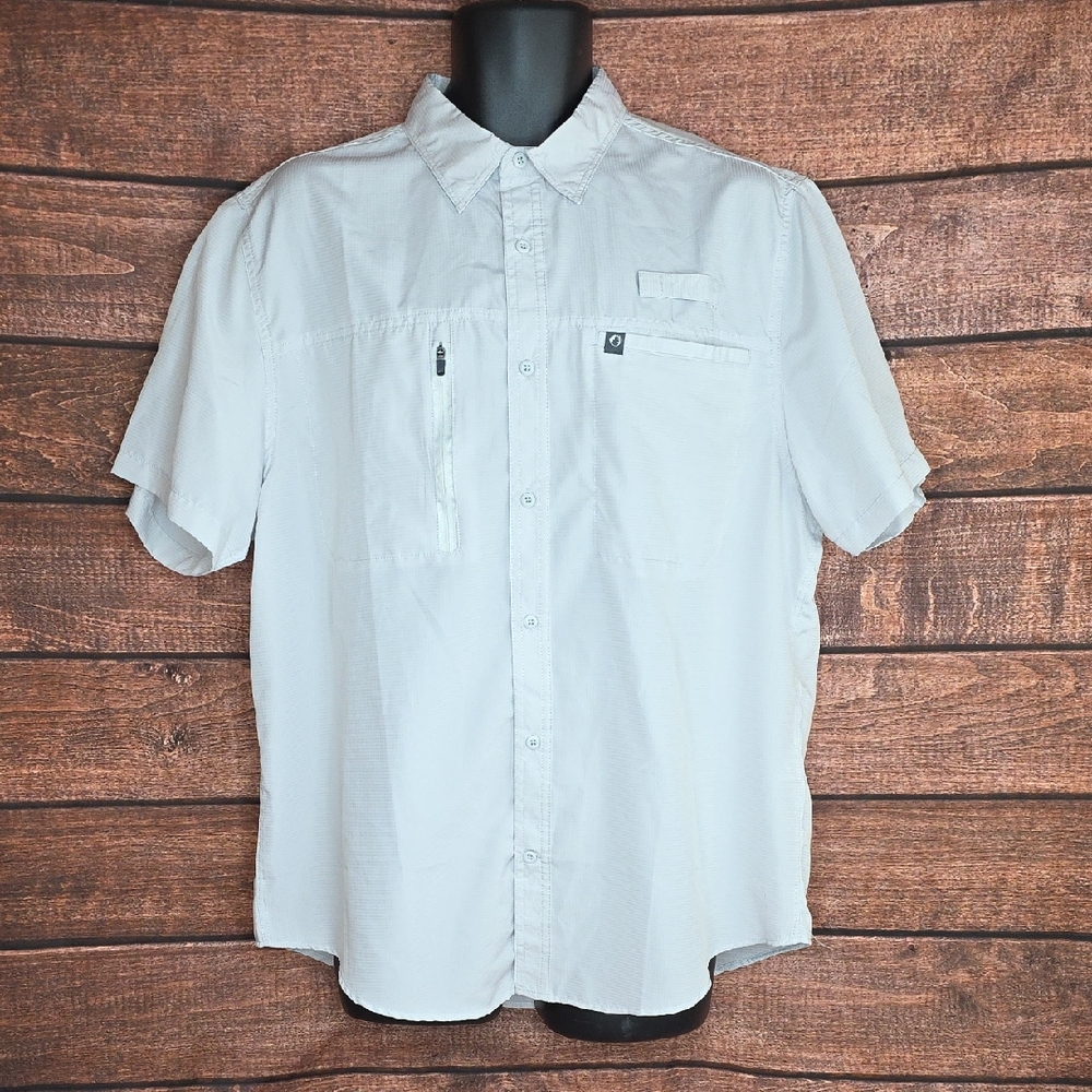 The American Outdoorsman Men's Short Sleeve Fishing Shirt XL Q-1912
